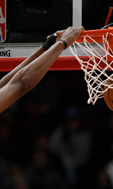 LaVine scores 26 as Bulls beat Pistons 112-106